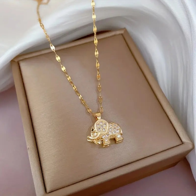 Eleganter Elefanten-Anhänger Kette – Vergoldet mit Zirkonia-Steinen